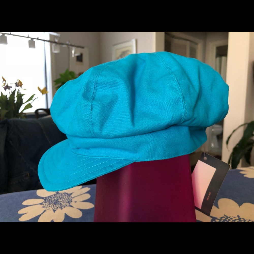 Blue hat 🧢 - Picture 4 of 6